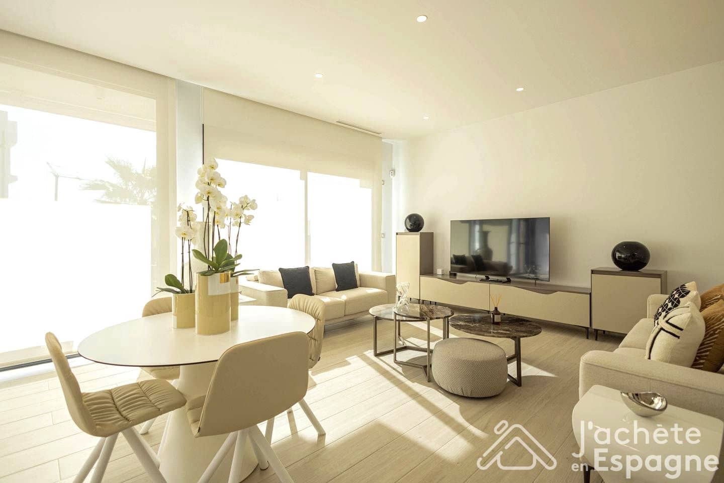 4 quarto Moradia para venda em Finestrat com piscina garagem - 950 000 € (Ref: 10130684)