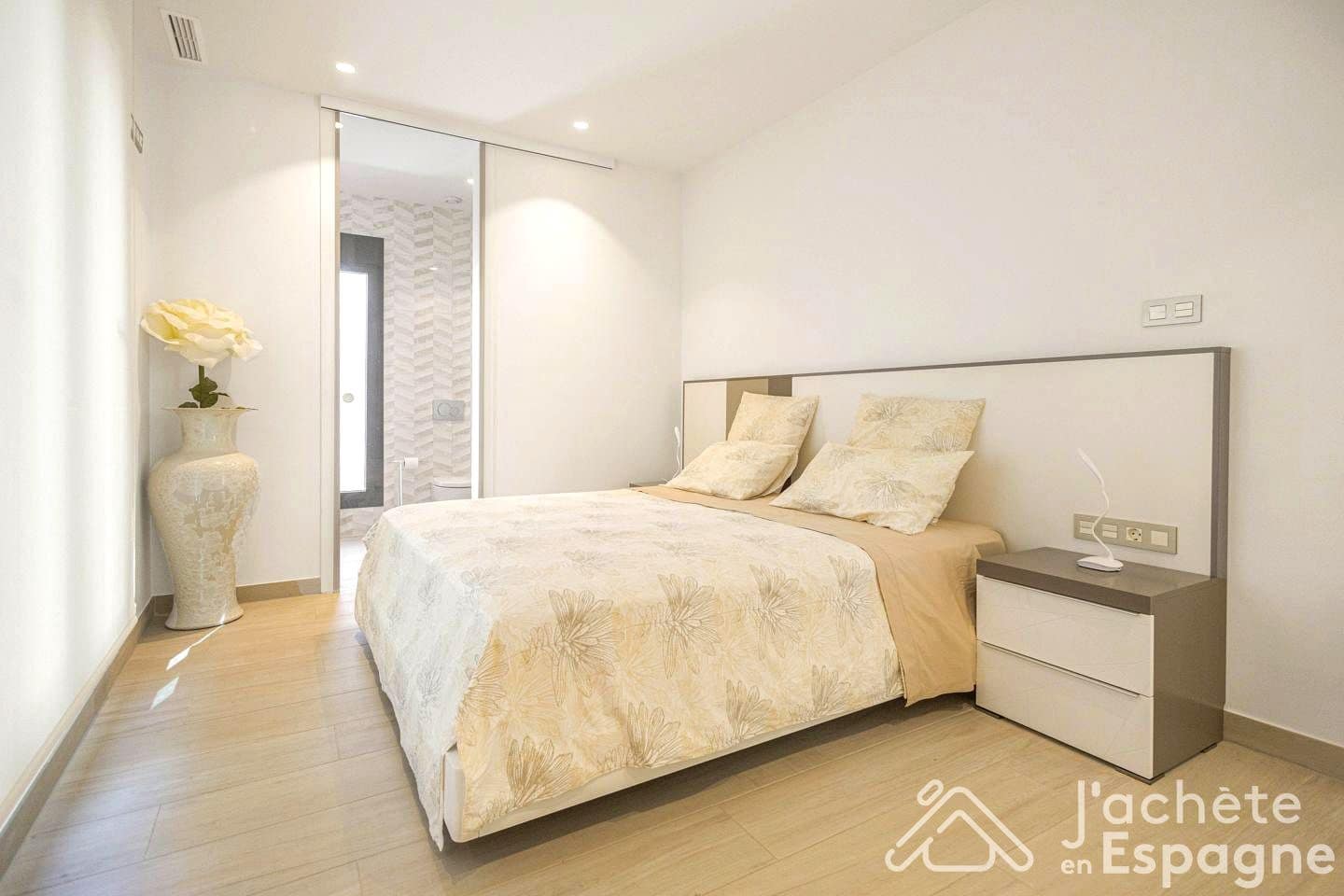 4 quarto Moradia para venda em Finestrat com piscina garagem - 950 000 € (Ref: 10130684)