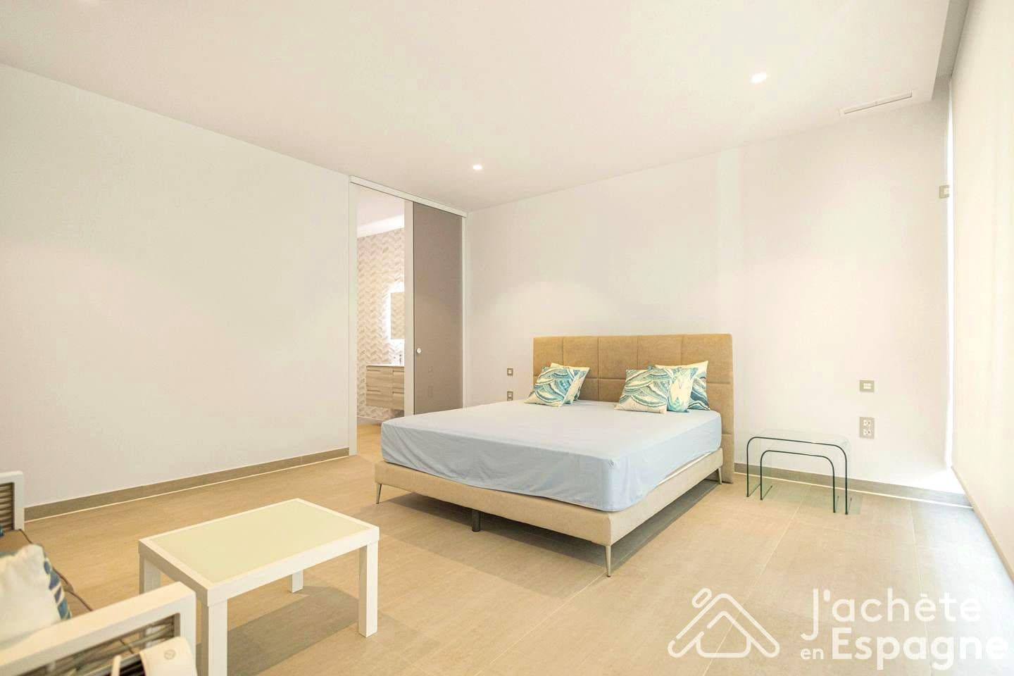 4 quarto Moradia para venda em Finestrat com piscina garagem - 950 000 € (Ref: 10130684)