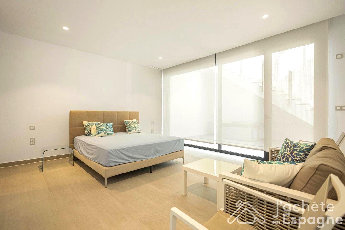 4 quarto Moradia para venda em Finestrat com piscina garagem - 950 000 € (Ref: 10130684)