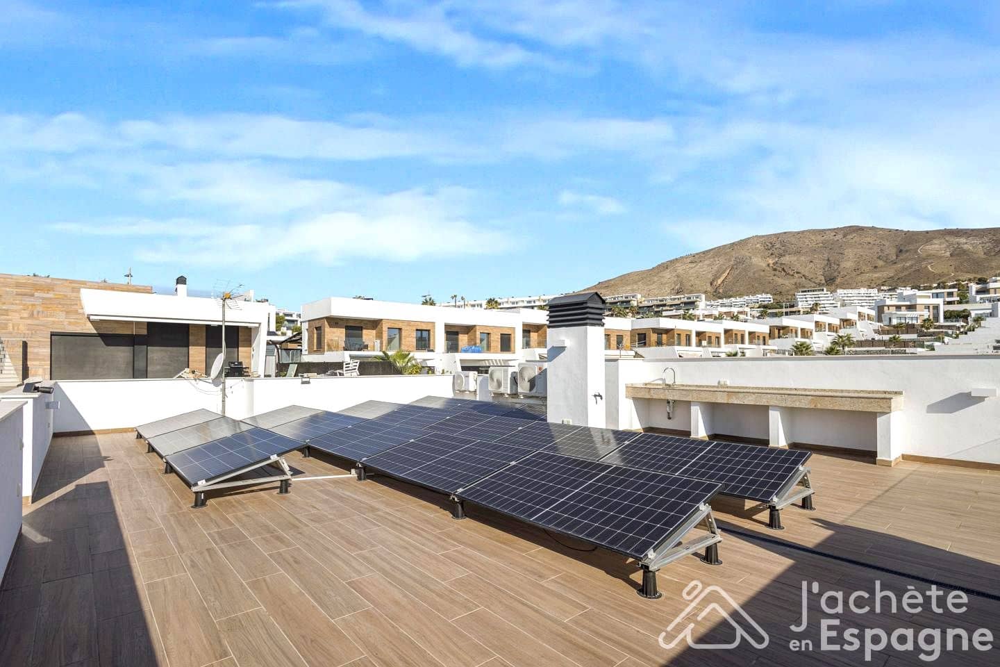 4 quarto Moradia para venda em Finestrat com piscina garagem - 950 000 € (Ref: 10130684)