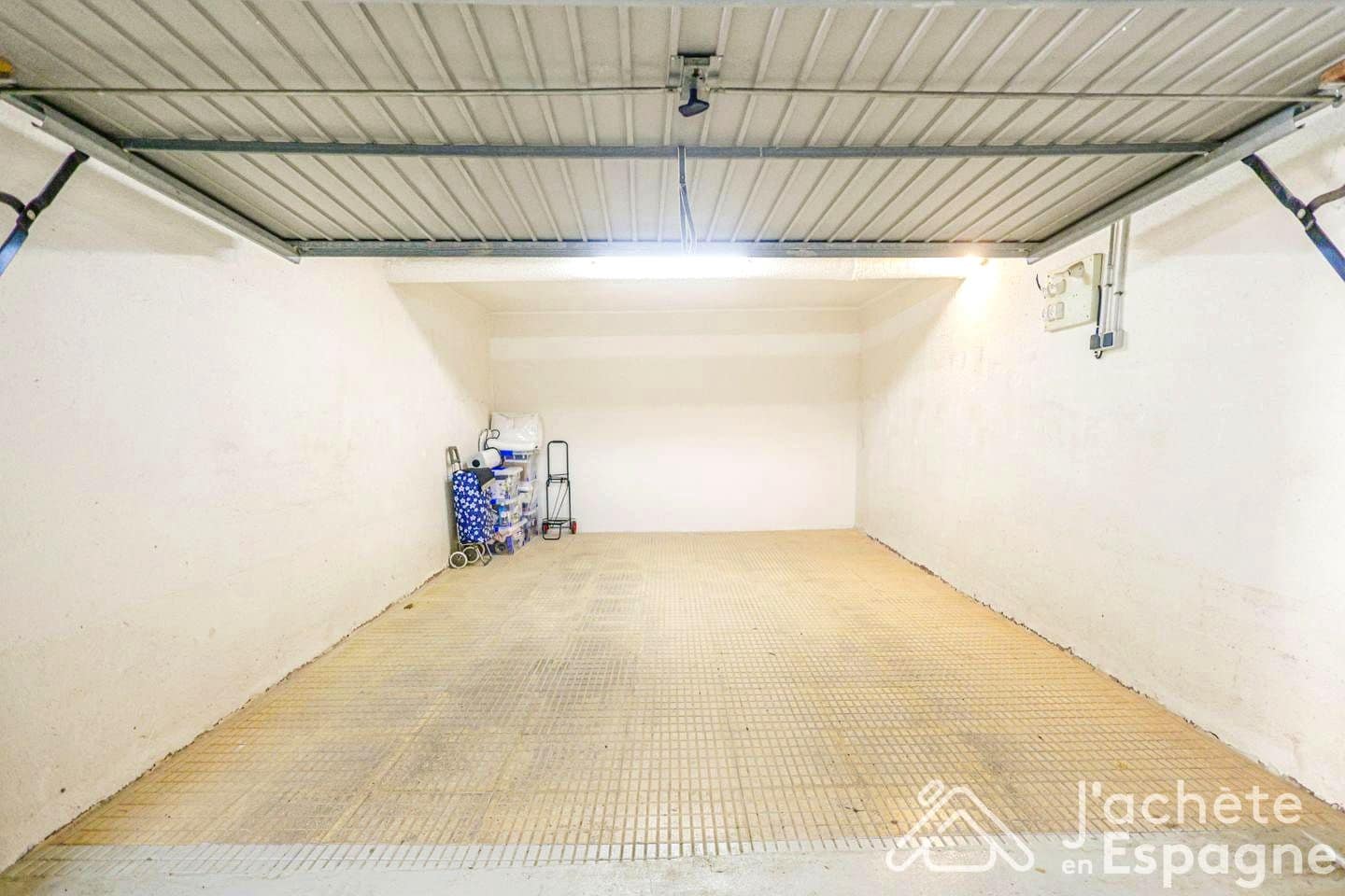 2 soverom Leilighet til salgs i Calpe / Calp med svømmebasseng garasje - € 415 000 (Ref: 10134960)