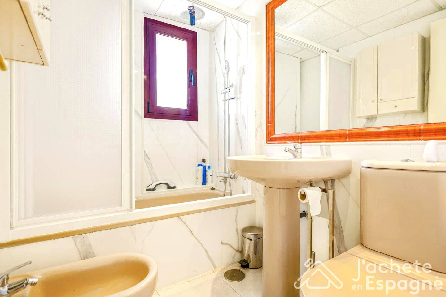 2 soverom Leilighet til salgs i Calpe / Calp med svømmebasseng garasje - € 415 000 (Ref: 10134960)