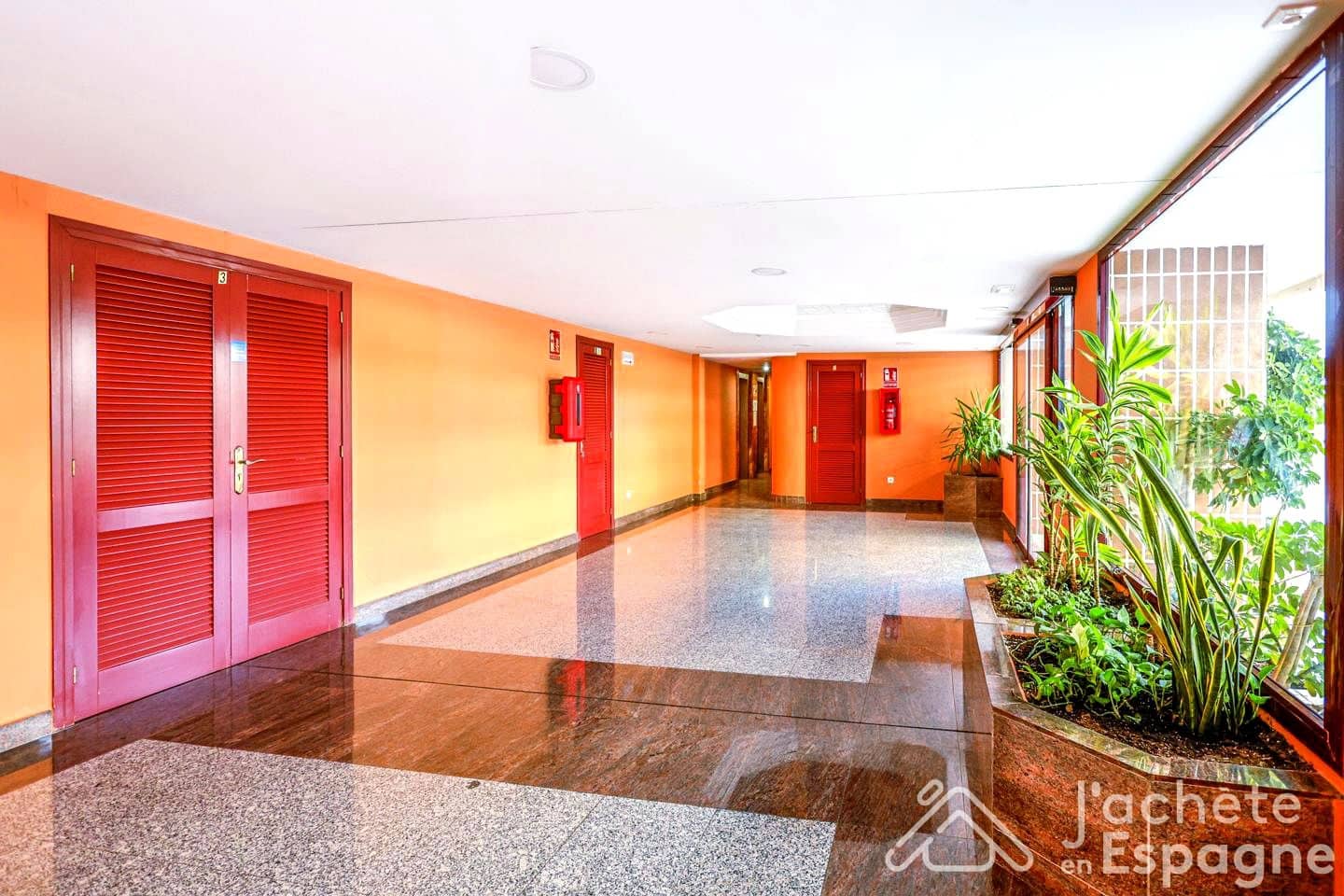 2 soverom Leilighet til salgs i Calpe / Calp med svømmebasseng garasje - € 415 000 (Ref: 10134960)