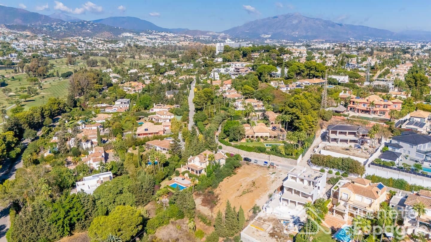 Grond te koop in El Paraiso - € 795.000 (Ref: 10158837)