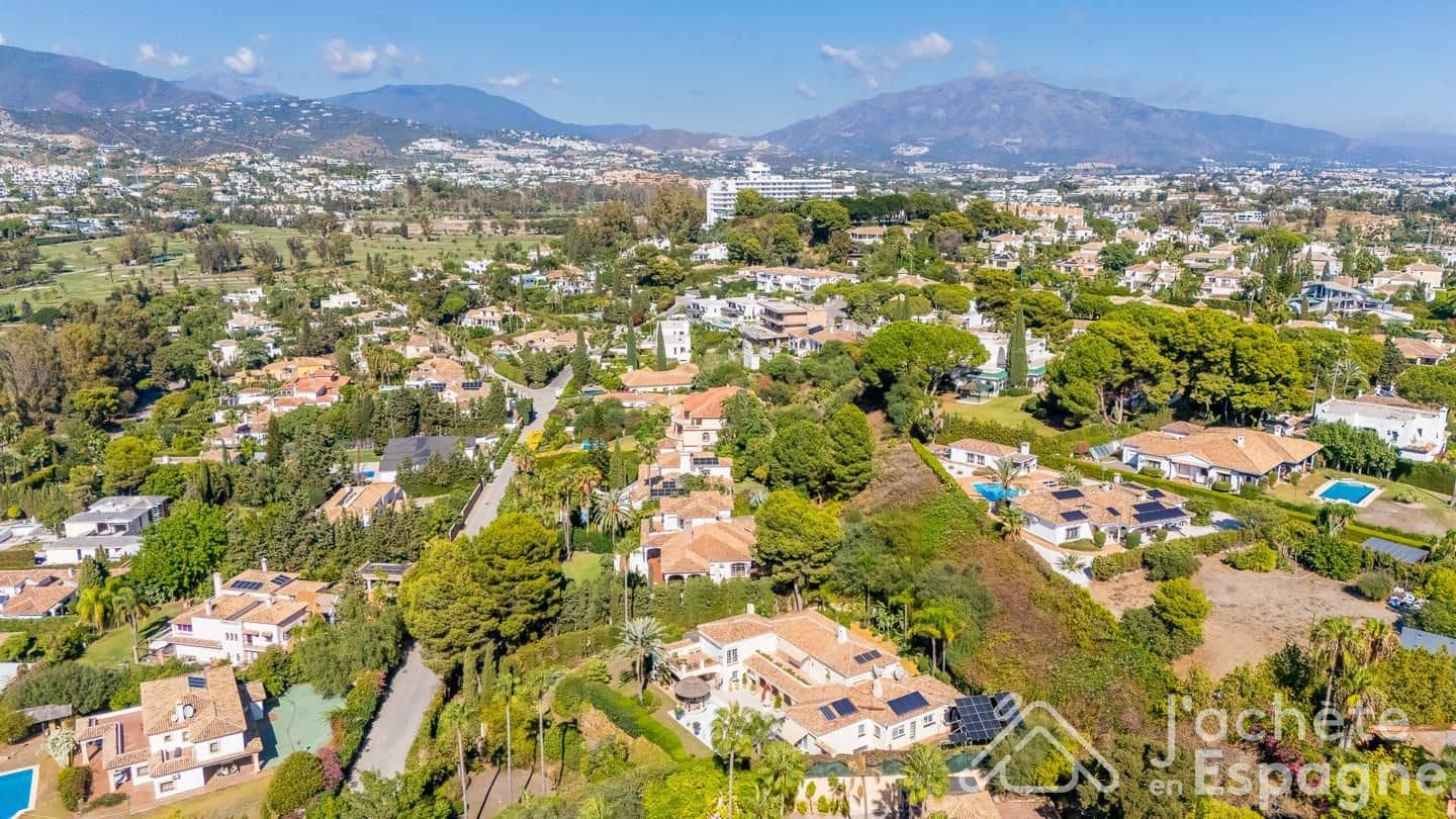Grond te koop in El Paraiso - € 795.000 (Ref: 10158837)