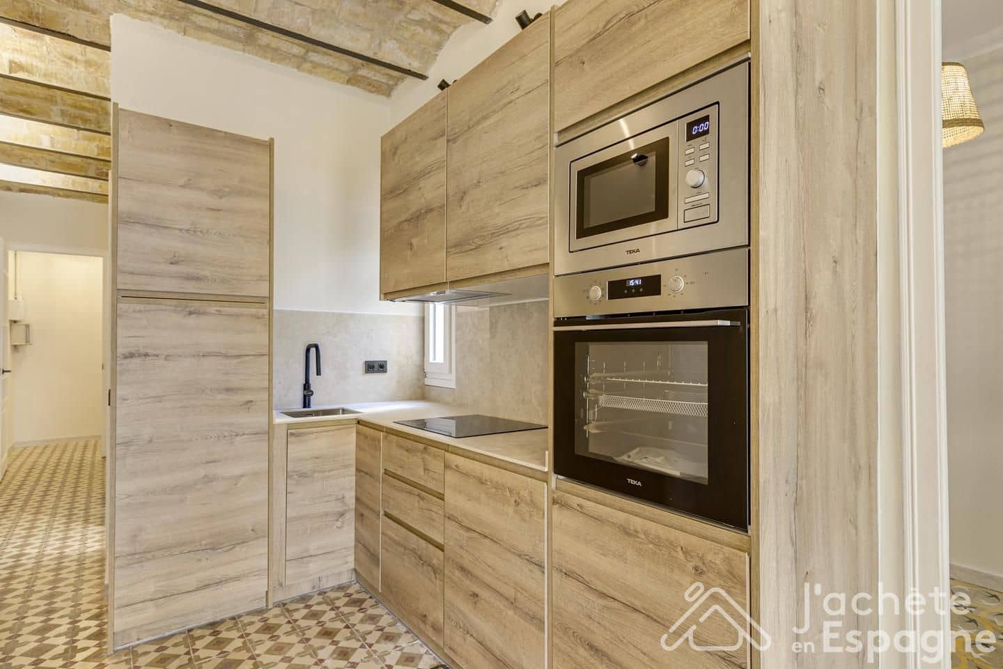 3 soveværelse Lejlighed til salg i Barcelona by - € 414.000 (Ref: 10163917)