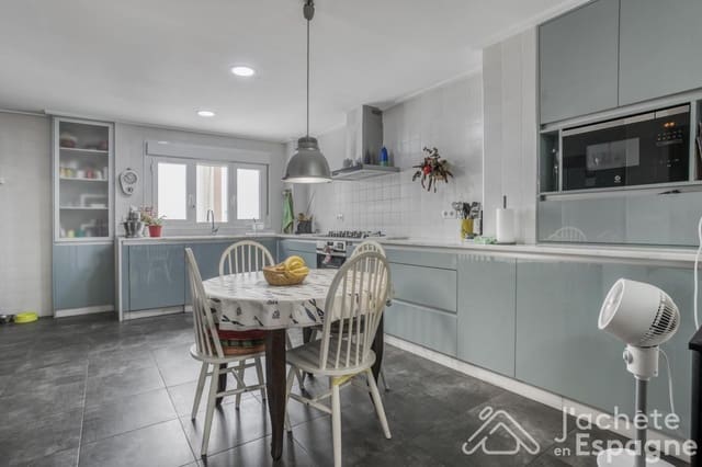 5 soveværelse Penthouse til salg i El Mercat, Valencia by - € 1.100.000 (Ref: 10168778)