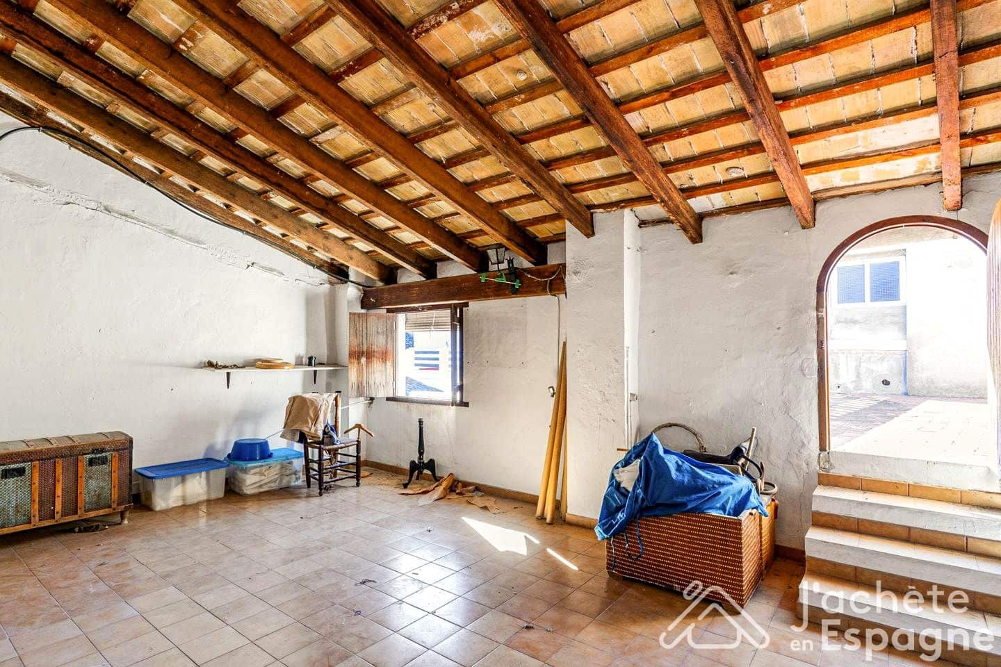 Chalet de 5 habitaciones en La Pobla Llarga en venta - 125.000 € (Ref: 10175279)