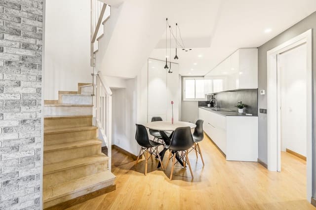 3 soverom Penthouse til salgs i La Petxina, Valencia by med garasje - € 625 000 (Ref: 10175982)
