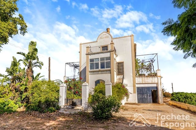 8 bedroom Villa for sale in Benifaió with pool garage - € 595,000 (Ref: 10177556)