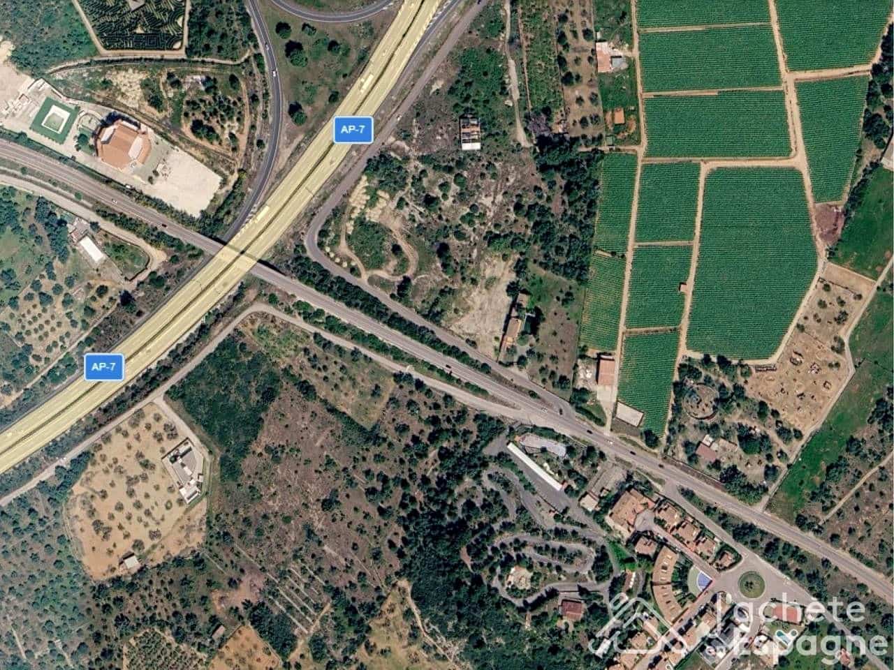 Grunde uden byggetilladelser til salg i Peniscola - € 425.000 (Ref: 10177557)