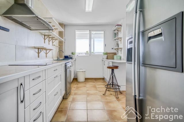 5 sypialnia Willa na sprzedaż w Faro de Cullera, Cullera z basenem garażem - 775 000 € (Ref: 10181744)