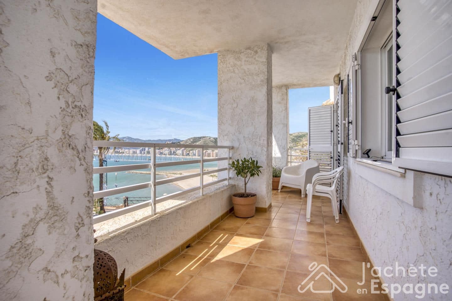 5 soverom Villa til salgs i Faro de Cullera med svømmebasseng garasje - € 775 000 (Ref: 10181744)