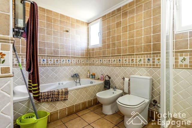 2 sypialnia Penthouse na sprzedaż w Náquera z basenem garażem - 450 000 € (Ref: 10183212)