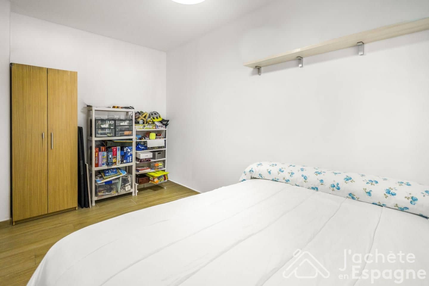 3 slaapkamer Flat te koop in Cabo de las Huertas met zwembad garage - € 649.000 (Ref: 10185982)