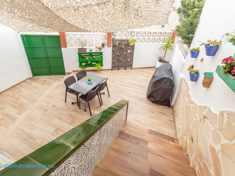 4 chambre Villa/Maison à vendre à Nerja - 435 000 € (Ref: 8756651)