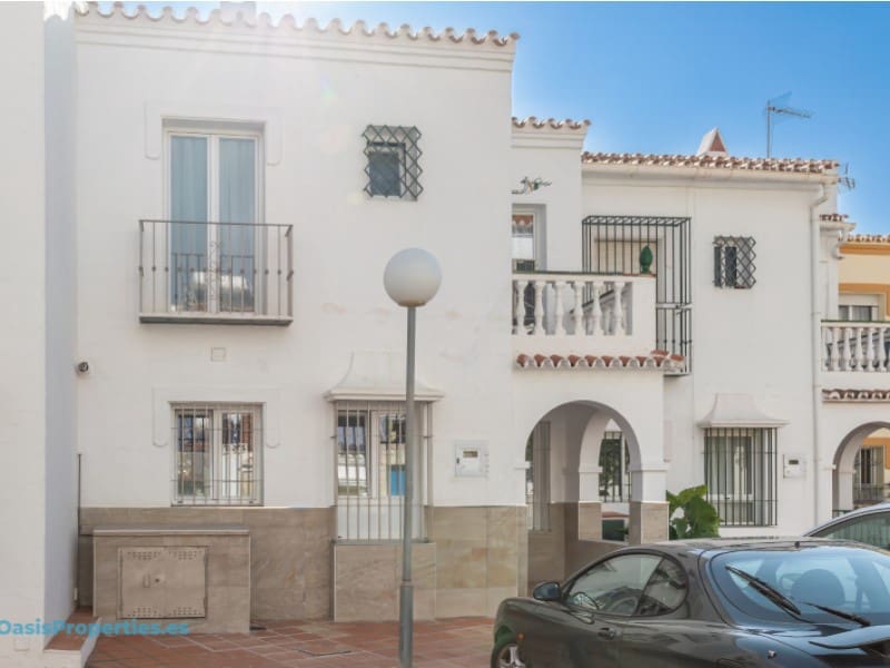 4 chambre Villa/Maison à vendre à Nerja - 435 000 € (Ref: 8756651)