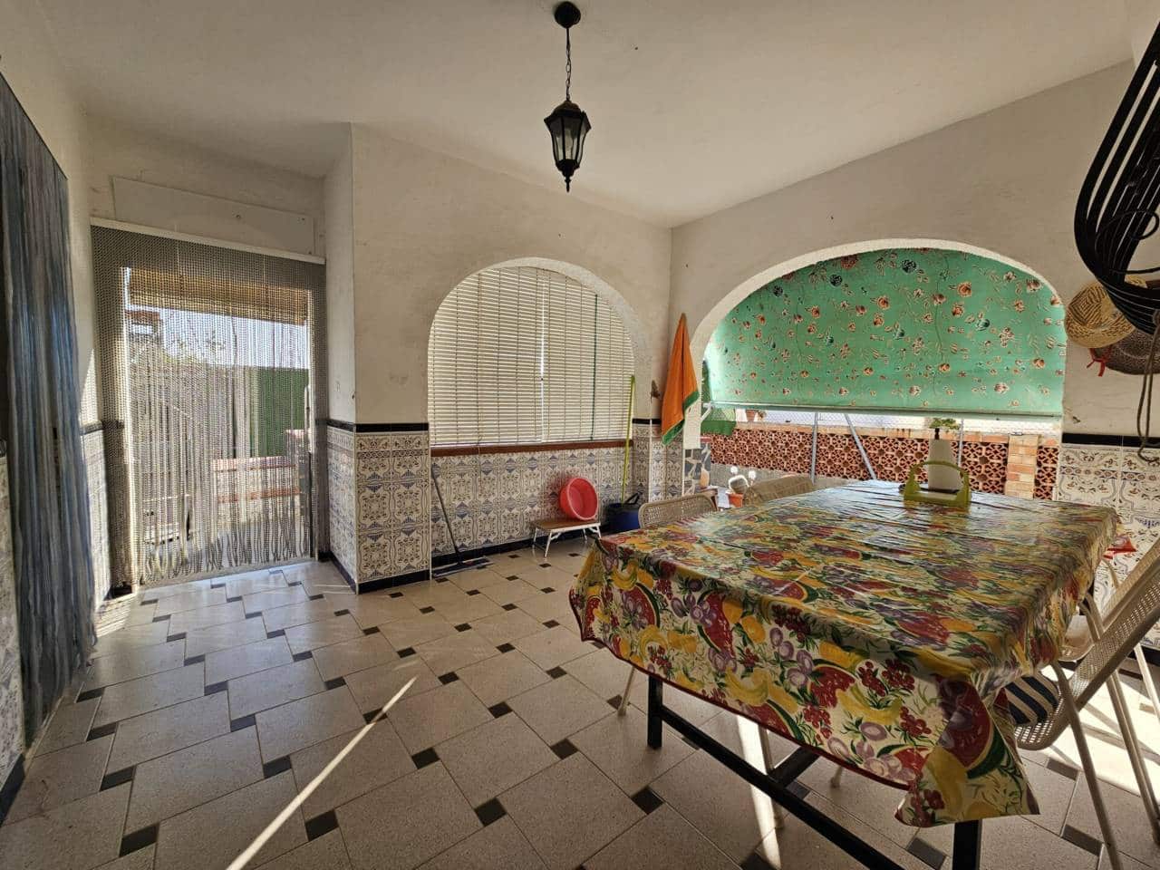 4 bedroom Villa for sale in Oliva with pool - € 330,000 (Ref: 10010067)
