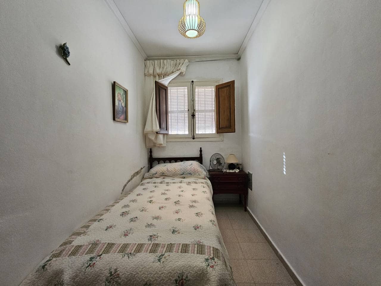 4 bedroom Villa for sale in Oliva with pool - € 330,000 (Ref: 10010067)