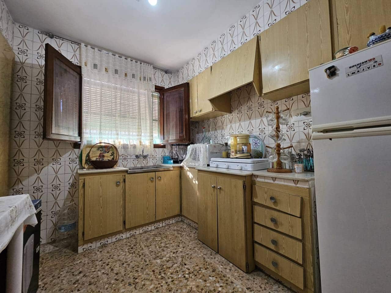 4 bedroom Villa for sale in Oliva with pool - € 330,000 (Ref: 10010067)