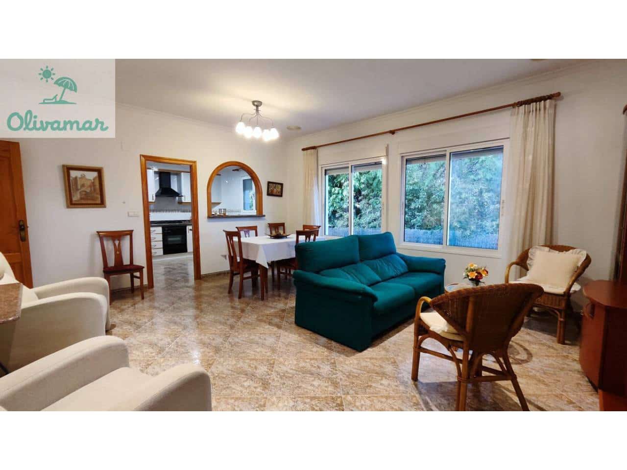 4 bedroom Villa for sale in Oliva with pool garage - € 550,000 (Ref: 10031392)