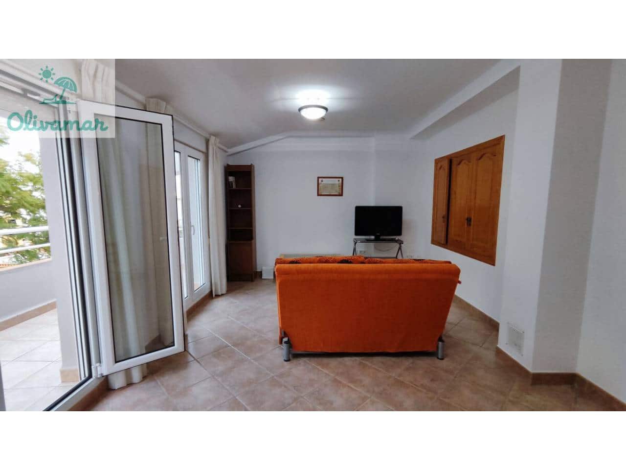 4 bedroom Villa for sale in Oliva with pool garage - € 550,000 (Ref: 10031392)