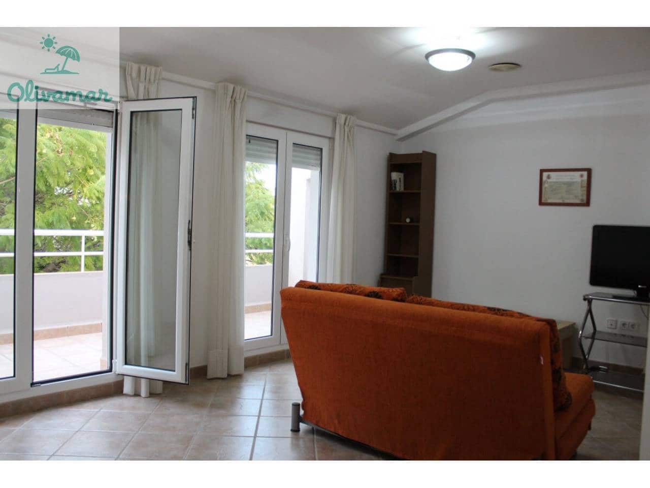 4 bedroom Villa for sale in Oliva with pool garage - € 550,000 (Ref: 10031392)