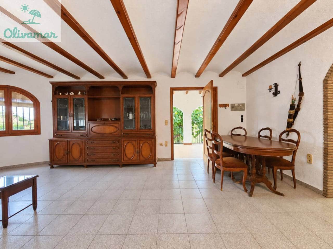 7 sypialnia Willa na sprzedaż w Oliva z basenem garażem - 590 000 € (Ref: 10080299)