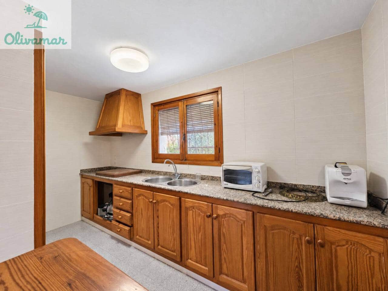 7 sypialnia Willa na sprzedaż w Oliva z basenem garażem - 590 000 € (Ref: 10080299)