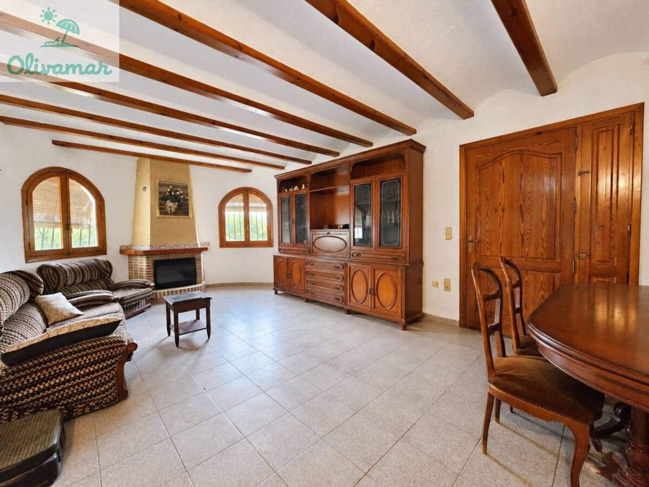 7 sypialnia Willa na sprzedaż w Oliva z basenem garażem - 590 000 € (Ref: 10080299)