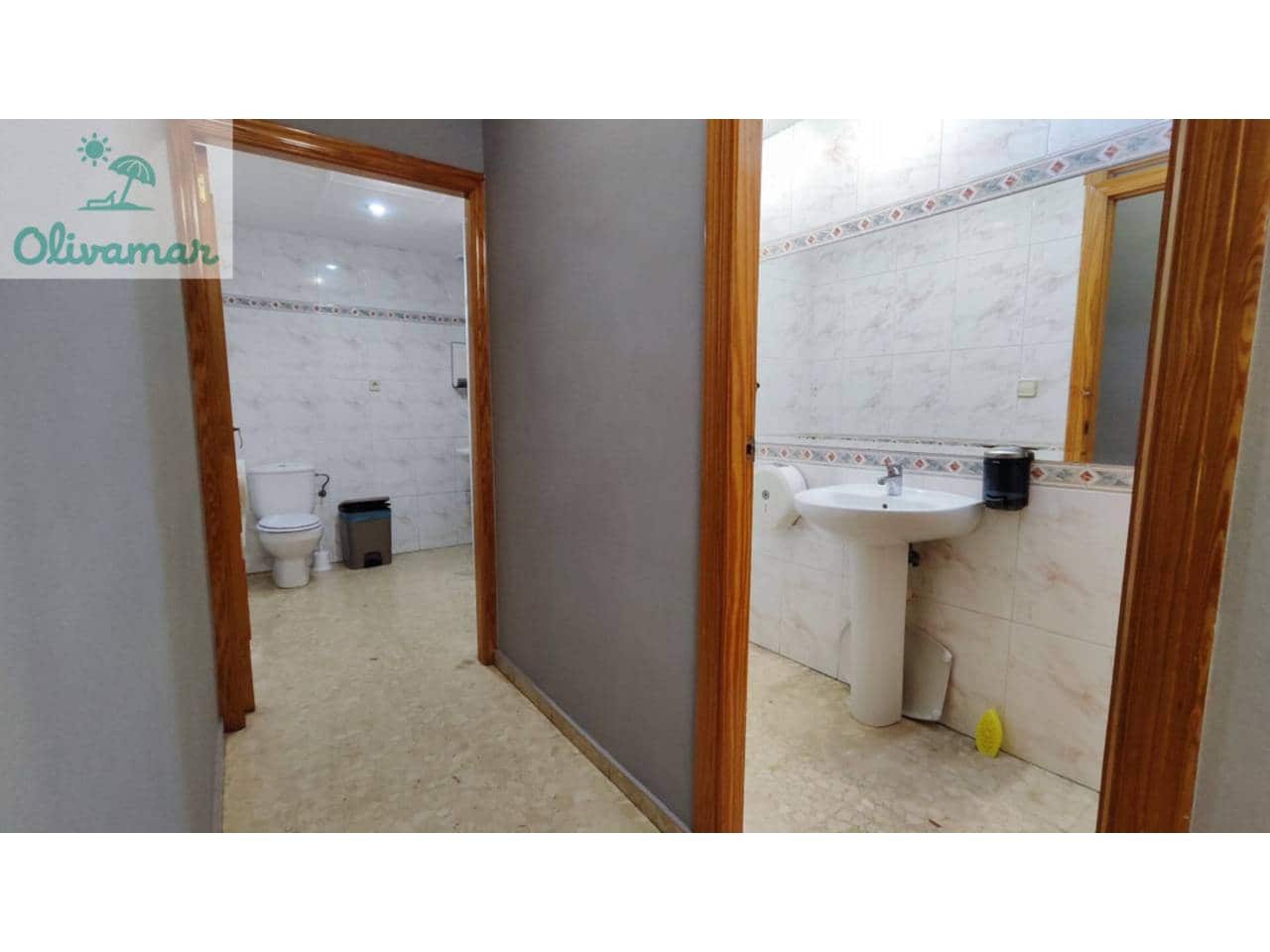 Commerciale in vendita in Oliva - 190.000 € (Rif: 8317286)