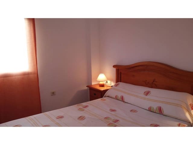 Apartamento de 3 habitaciones en Oliva en alquiler vacacional - 400 € (Ref: 8317295)
