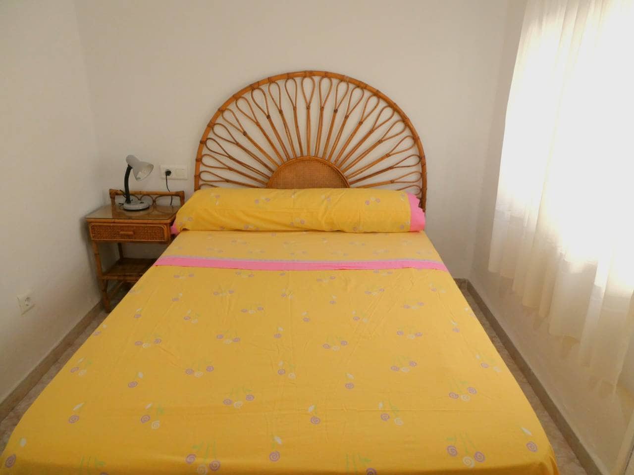 4 sovrum Lägenhet för semesterbostäder i Oliva - 600 € (Ref: 8317298)