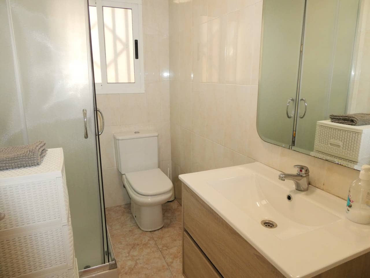 4 sovrum Lägenhet för semesterbostäder i Oliva - 600 € (Ref: 8317298)