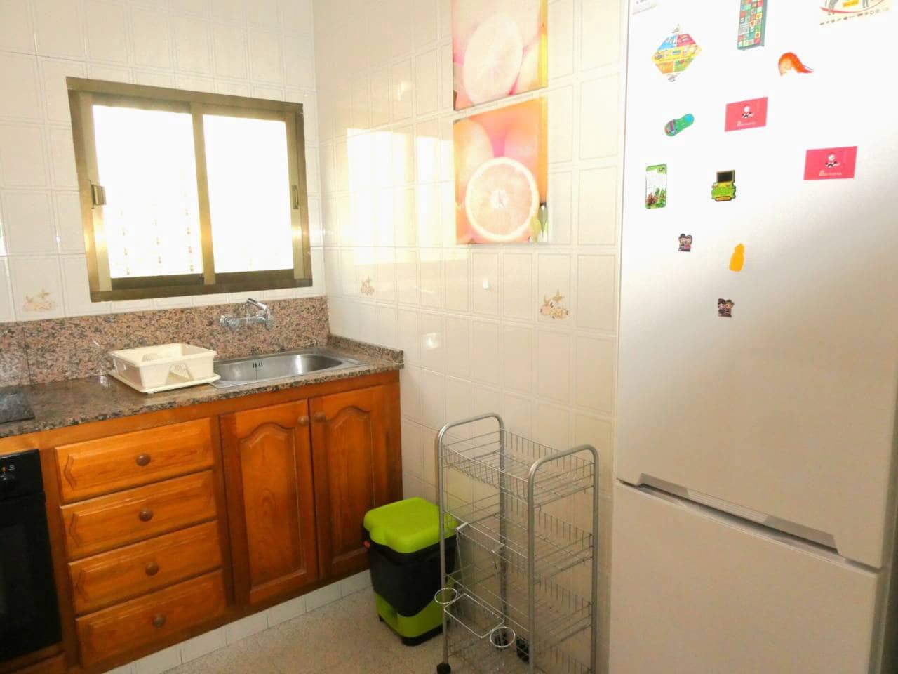 4 sovrum Lägenhet för semesterbostäder i Oliva - 600 € (Ref: 8317298)