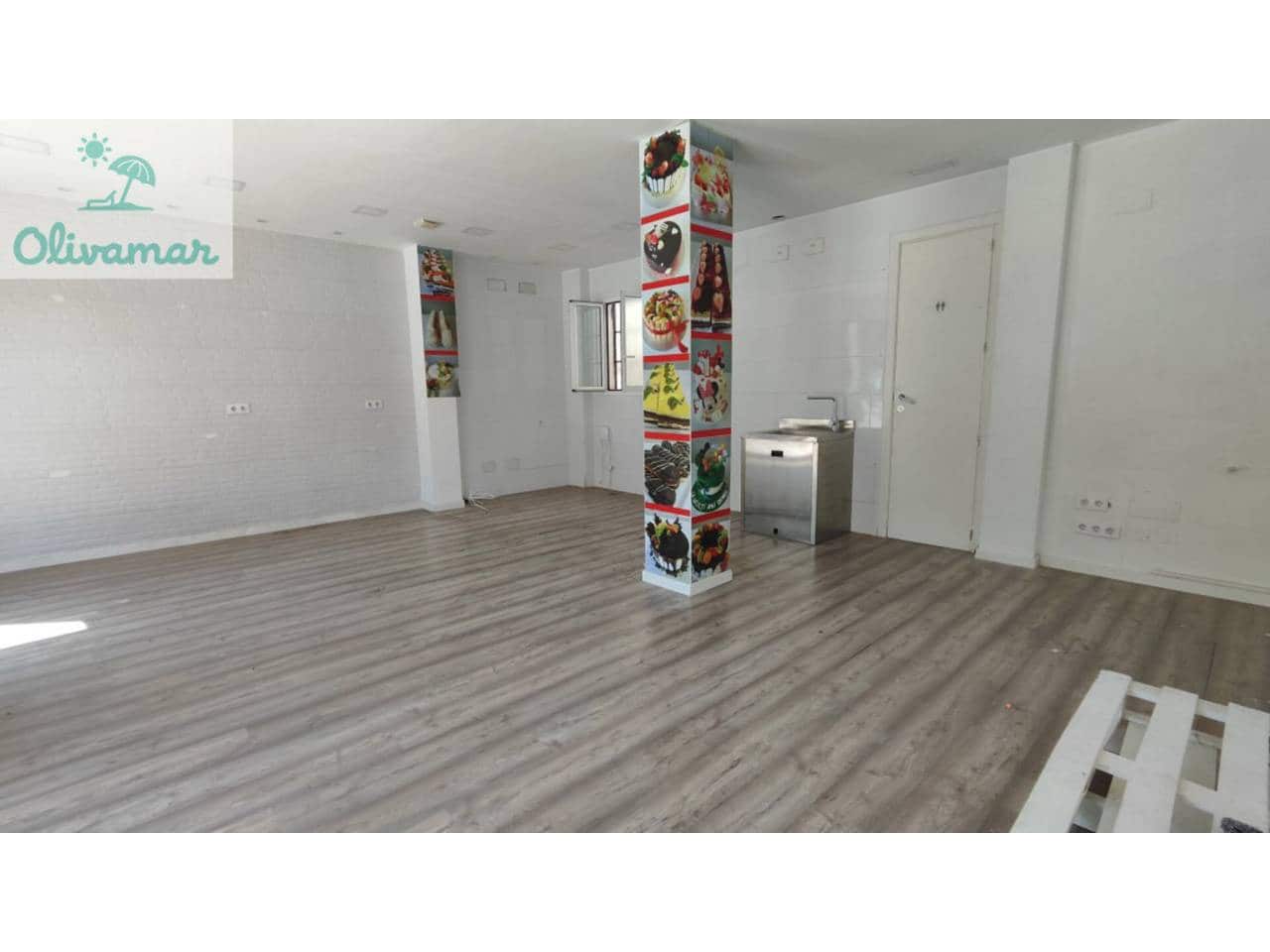 1 soveværelse Erhverv til leje i Oliva - € 500 (Ref: 8326660)