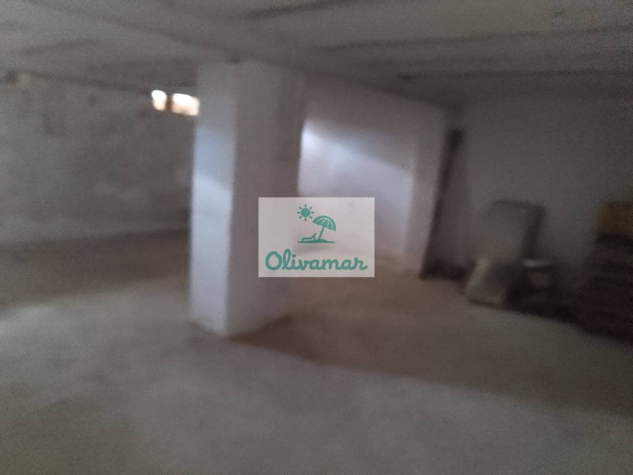 5 soveværelse Erhverv til leje i Oliva med garage - € 2.600 (Ref: 8326661)