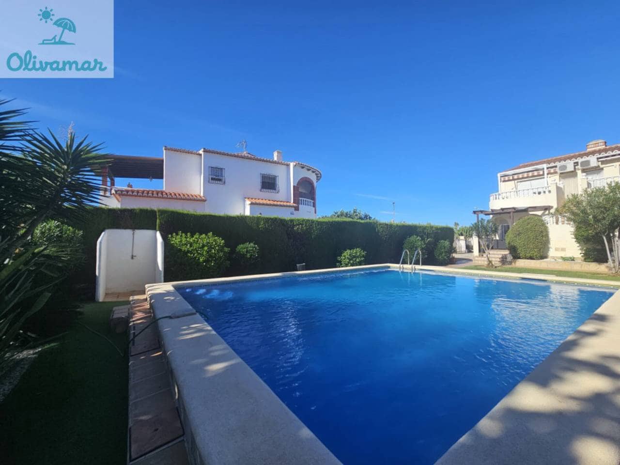 2 makuuhuone Huoneisto myytävänä paikassa Oliva mukana uima-altaan 
autotalli - 157 000 € (Ref: 8560994)