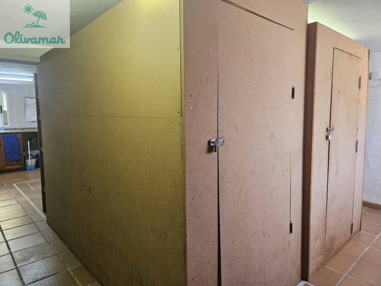 2 makuuhuone Huoneisto myytävänä paikassa Oliva mukana uima-altaan 
autotalli - 157 000 € (Ref: 8560994)