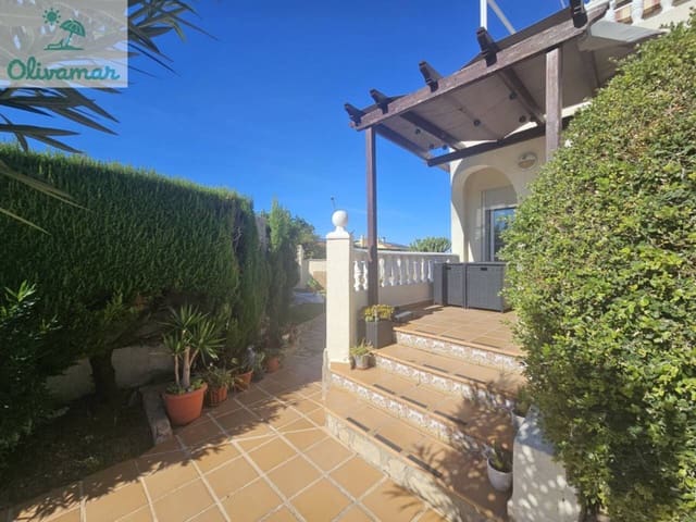 2 makuuhuone Huoneisto myytävänä paikassa Oliva mukana uima-altaan 
autotalli - 157 000 € (Ref: 8560994)