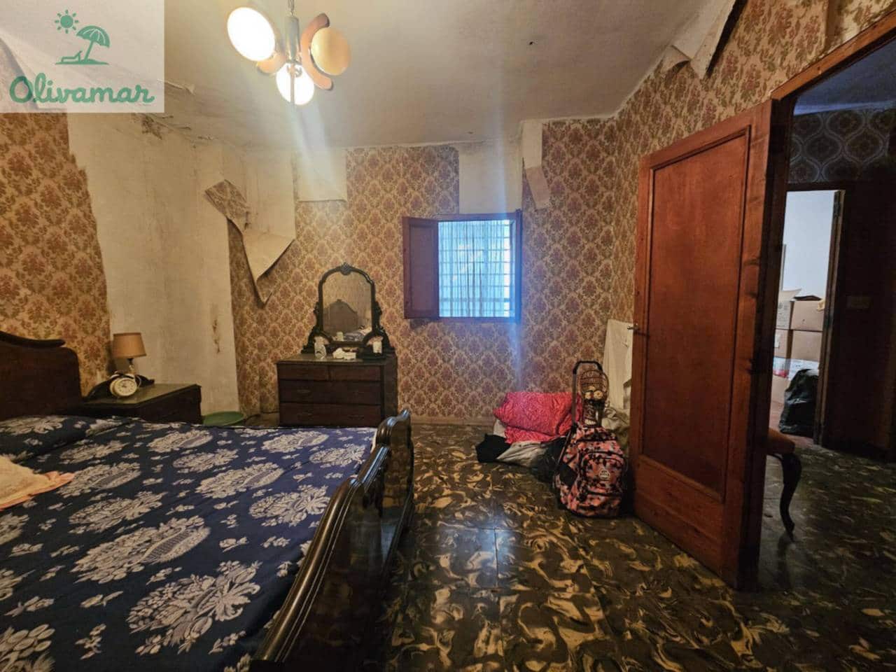 5 soveværelse Byhus til salg i Alqueria de la Comtessa - € 190.000 (Ref: 9180738)