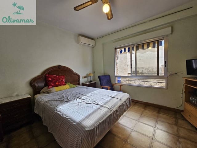 3 camera da letto Appartamento in vendita in Oliva - 79.000 € (Rif: 9310235)