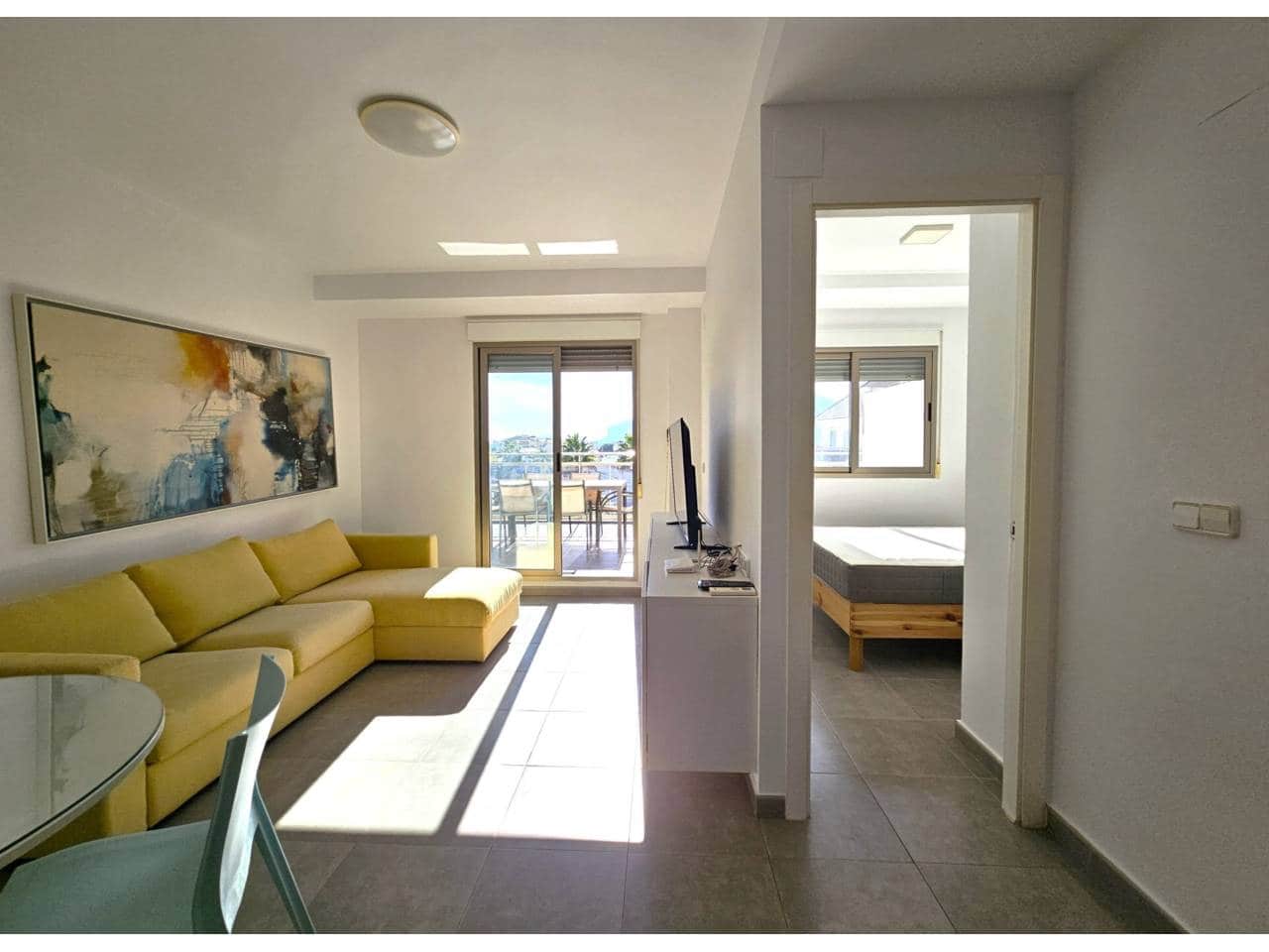 3 makuuhuone Kattohuoneisto vuokrattavana paikassa Denia - 1 200 € (Ref: 9354246)