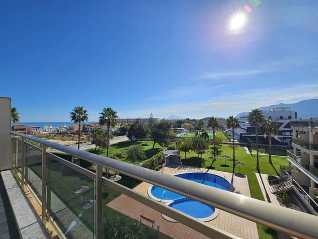 3 makuuhuone Kattohuoneisto vuokrattavana paikassa Dénia - 1 200 € (Ref: 9354246)