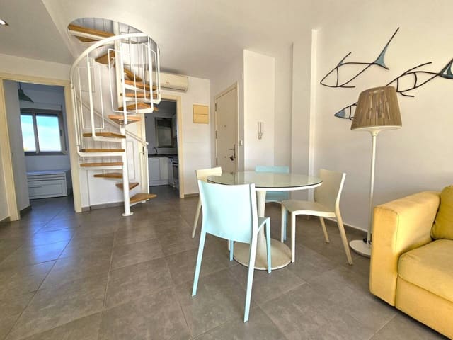 3 makuuhuone Kattohuoneisto vuokrattavana paikassa Dénia - 1 200 € (Ref: 9354246)