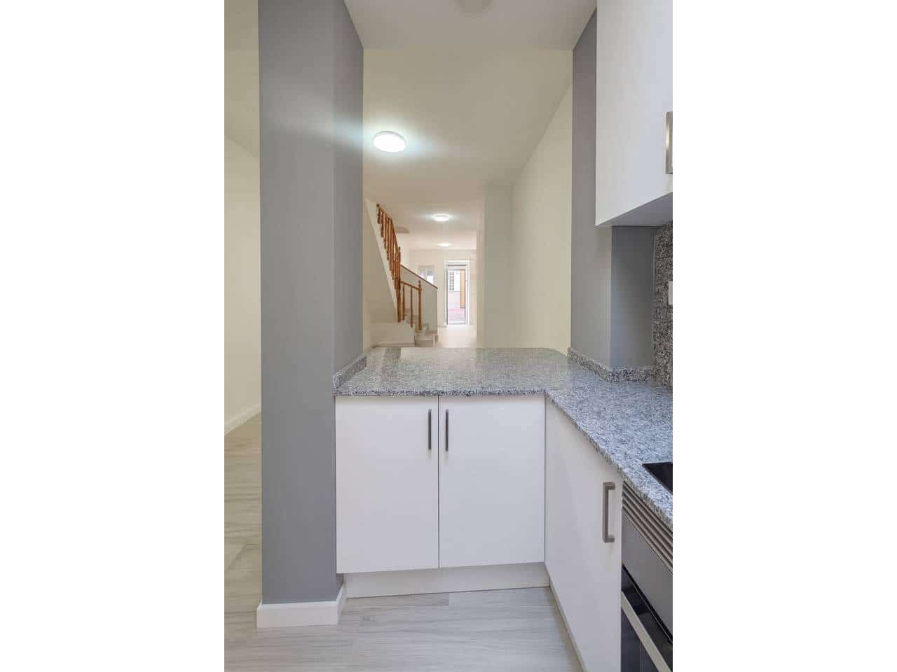 2 bedroom Townhouse for rent in Miramar - € 750 (Ref: 9436740)