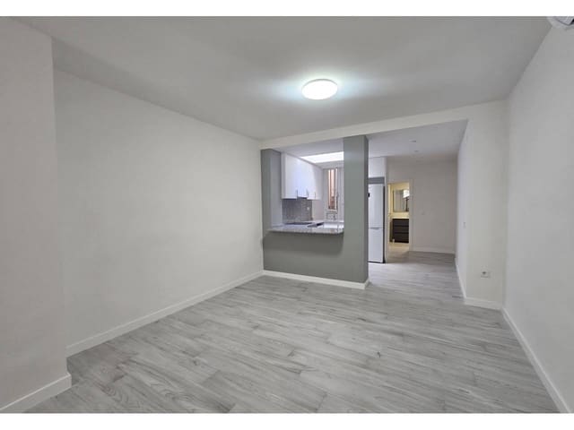 2 bedroom Townhouse for rent in Miramar - € 750 (Ref: 9436740)