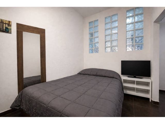 2 makuuhuone Asunto myytävänä paikassa Oliva - 115 000 € (Ref: 9570405)