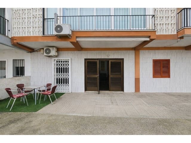 2 makuuhuone Asunto myytävänä paikassa Oliva - 115 000 € (Ref: 9570405)